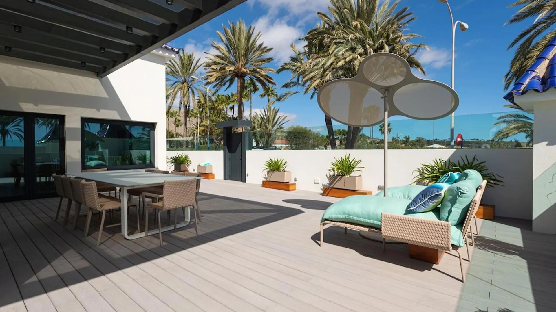 Pasito Villas Deluxe Пасито Бланко
